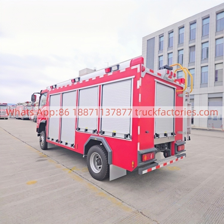 Dongfeng Foam Fire Truck 100L/s High Flow Special for Petrochemical Industry special fire-fighting vehicle for factory areas