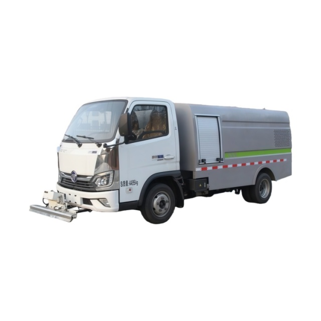 Foton Pure Electric Road Maintenance Vehicle 4495kg New Energy Road Washing Truck Zero Emissions Low Noise