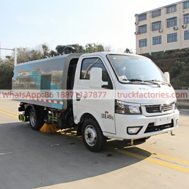 扫路卡车\6. CLT5040TXSEQ6型洗扫车