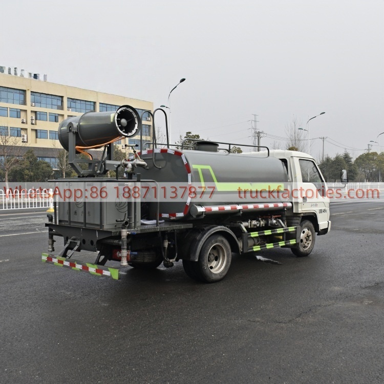 抑尘卡车\9. CLT5044TDYBJ6A型多功能抑尘车