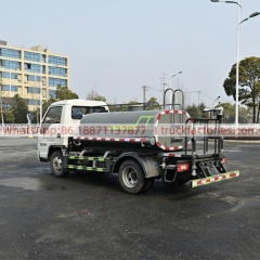 Foton 1.89 cubic meter small sprinkler truck with front flushing, rear sprinkling and high-pressure water cannon