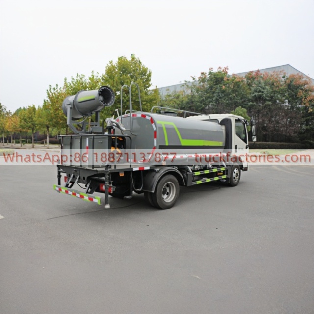 洒水卡车\11. CLT5071GPSBJ6型绿化喷洒车