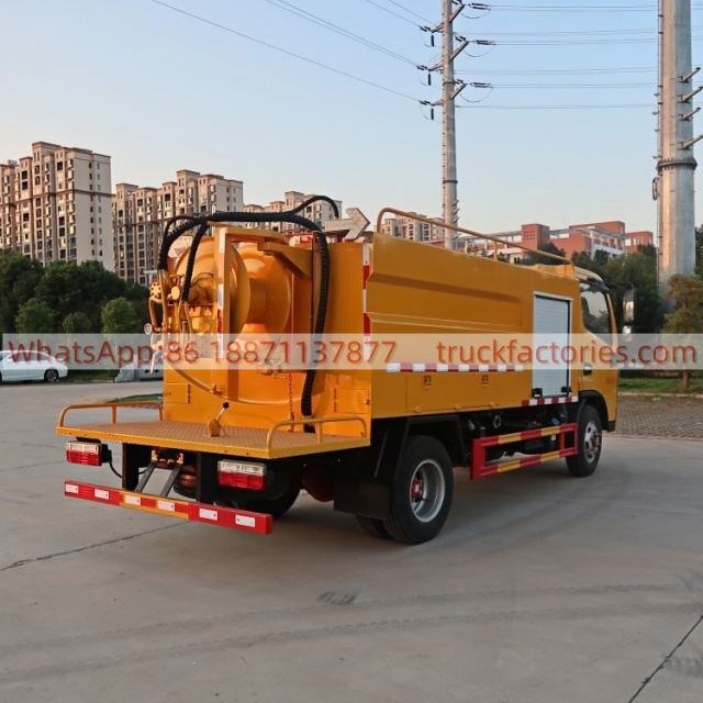 扫路卡车\8. CLT5040TYHEQ6型路面养护车