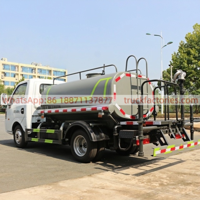 洒水卡车\3. CLT5040GSSEQ6型洒水车