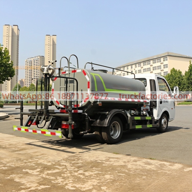 洒水卡车\3. CLT5040GSSEQ6型洒水车