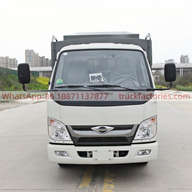 扫路卡车\5. CLT5040TXCBJ6型吸尘车