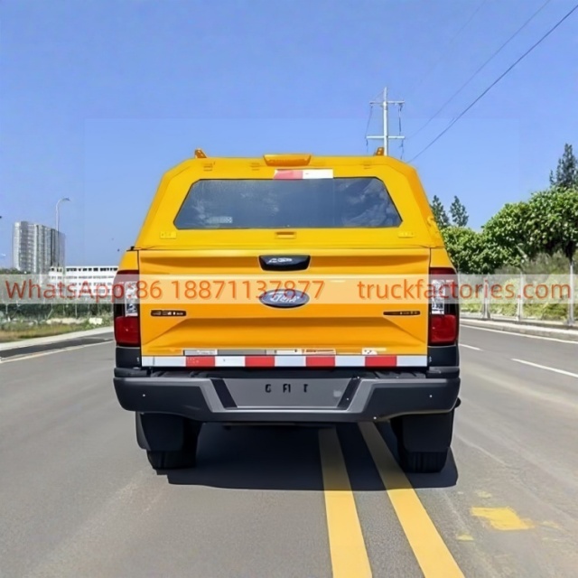 皮卡\福特四驱皮卡车