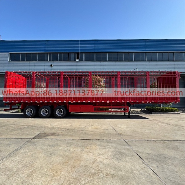 仓栏式半挂卡车