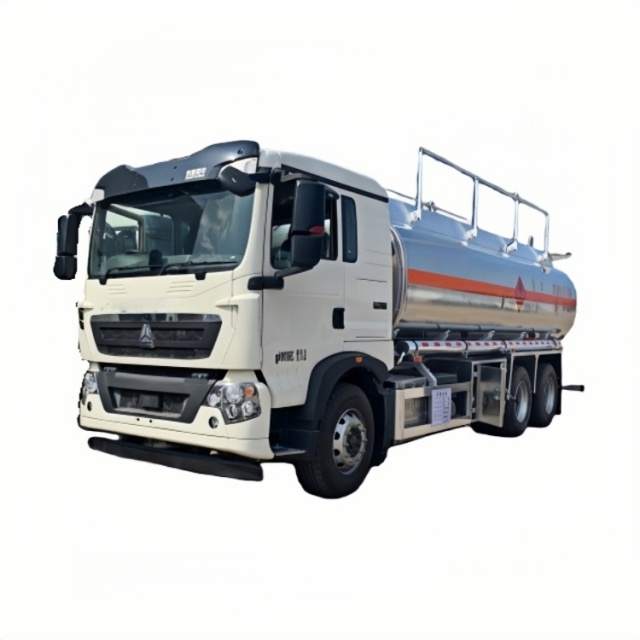 豪沃后八轮铝合金