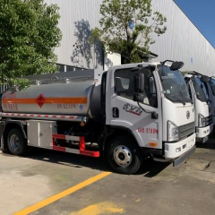 解放5吨油车 - 副本