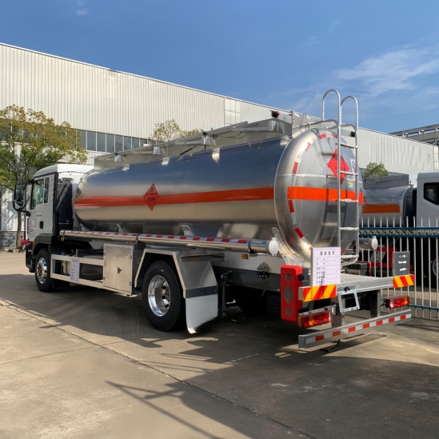 汕德卡单桥甲醇