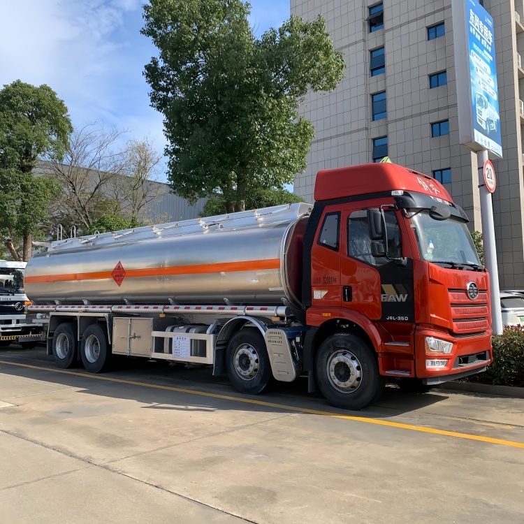 解放20吨油车