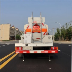 福田皮卡甲醇车