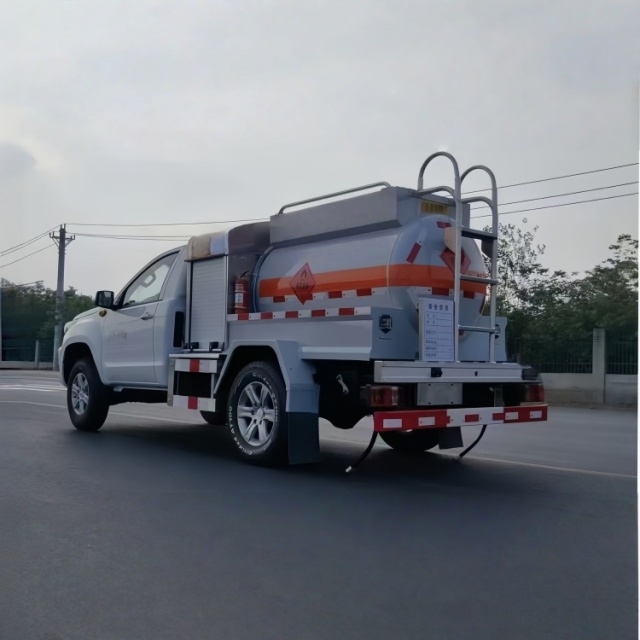 福田皮卡甲醇车