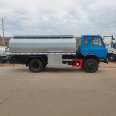 东风145油车10吨