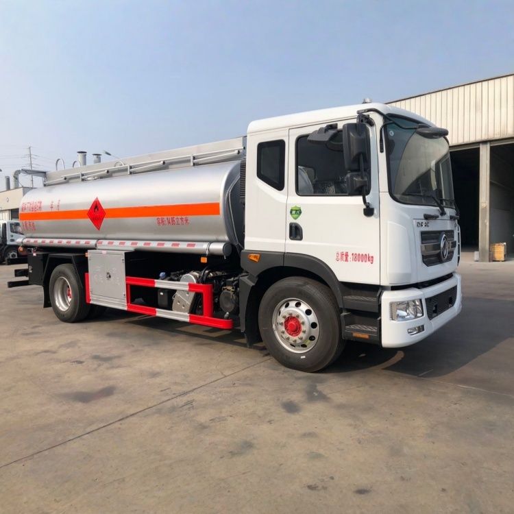 东风D9油车10吨