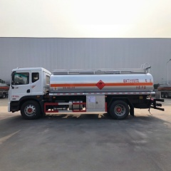 东风D9油车10吨