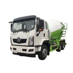 Dayun 8-wheel 8-cubic concrete mixer truck Yuchai 230 horsepower engineering concrete tank truck