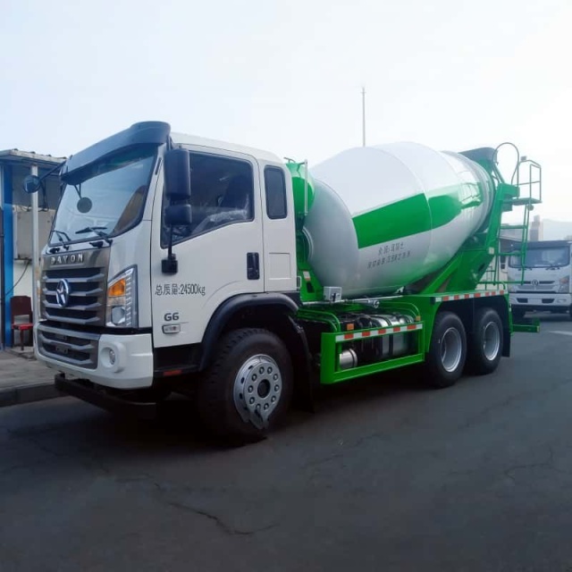 Dayun National VI G6 8-wheel 8-cubic-meter concrete mixer truck, Weichai 220HP concrete mixer tank truck