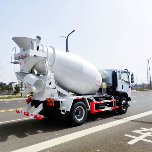New Dongfeng Suizhuan S600 Single Axle 7.5 Cubic Meter Concrete Mixer Truck Concrete Mixing Transport Vehicle