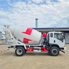 Dongfeng S600 Single Axle 7.5 Cubic Meter Concrete Mixer Truck Yuchai 240 HP Commercial Concrete Tank Truck