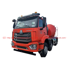 重汽豪沃4桥揽拌车