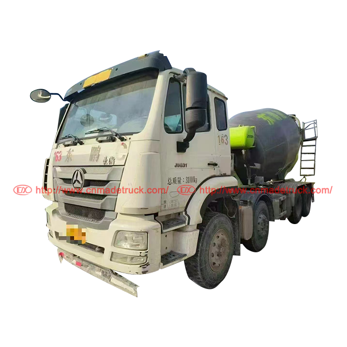 Second-hand 4-axle mixer truck