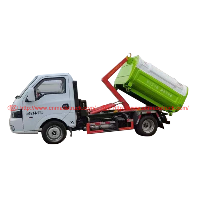 东风途逸勾臂垃圾转运车