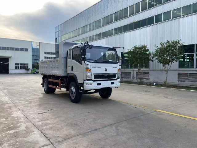 重汽豪沃单桥自卸车