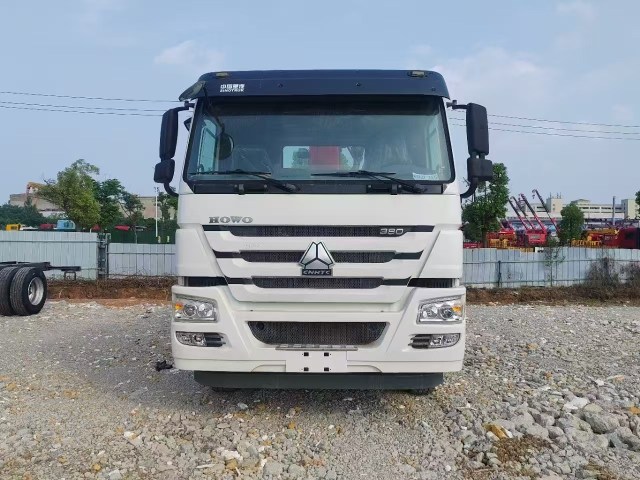 出口专供随车吊