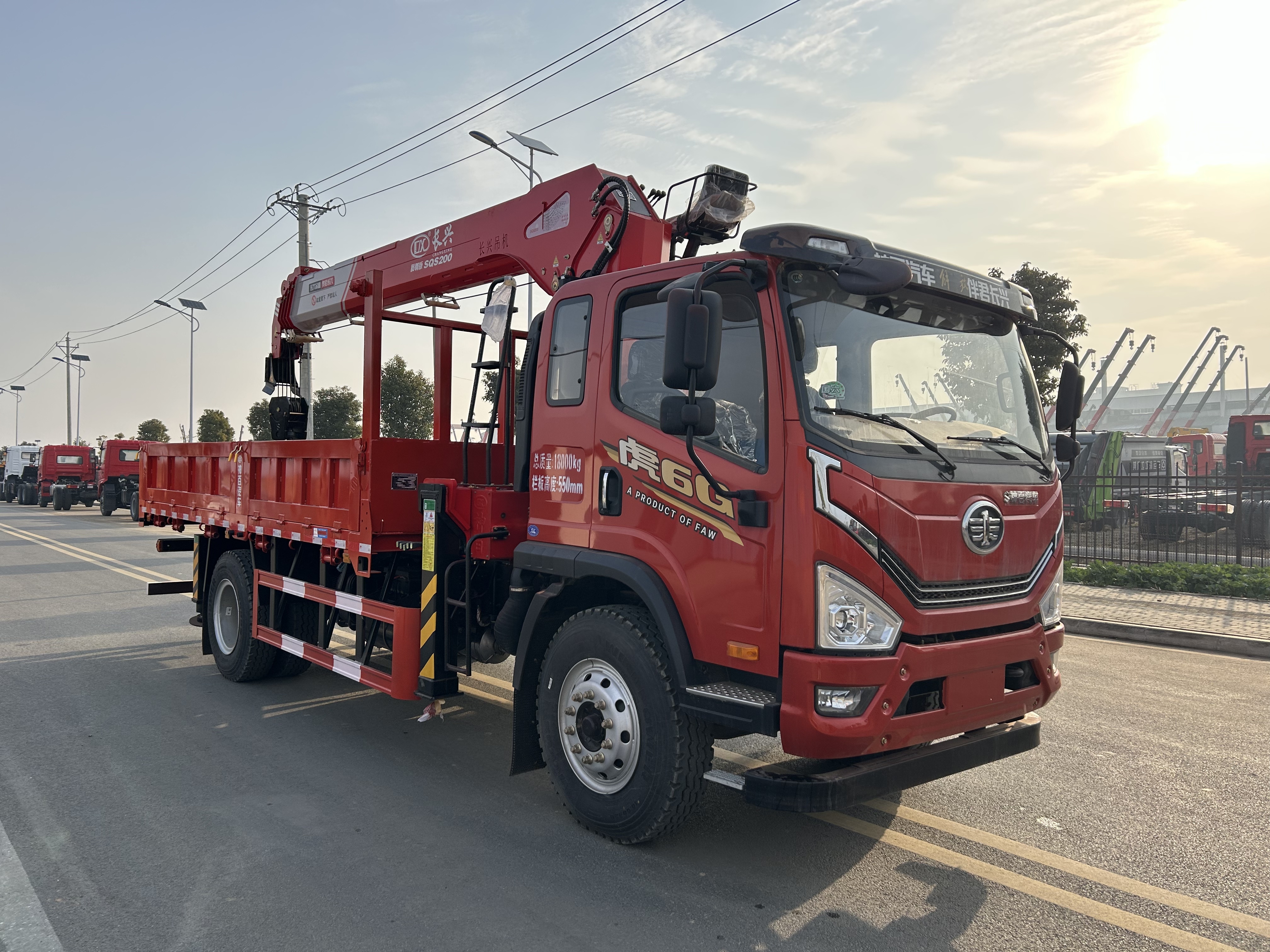 Truck-mounted crane