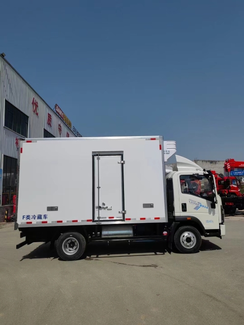 refrigerator freezer truck