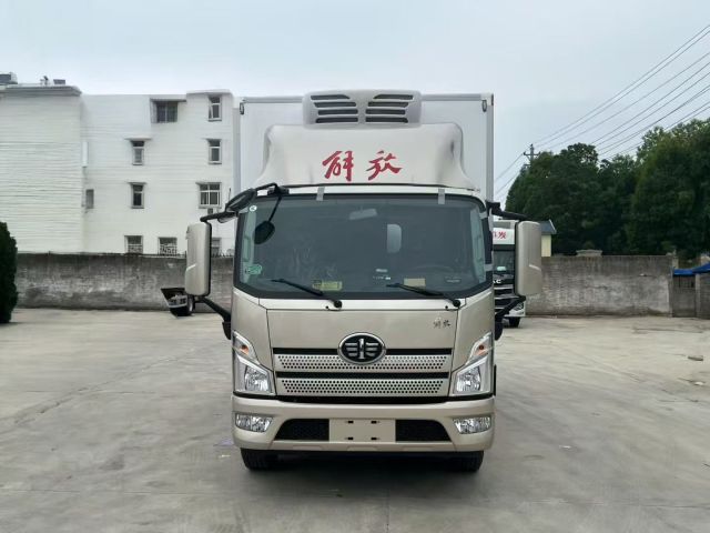 refrigerator truck