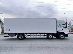 freezer refrigerated truck