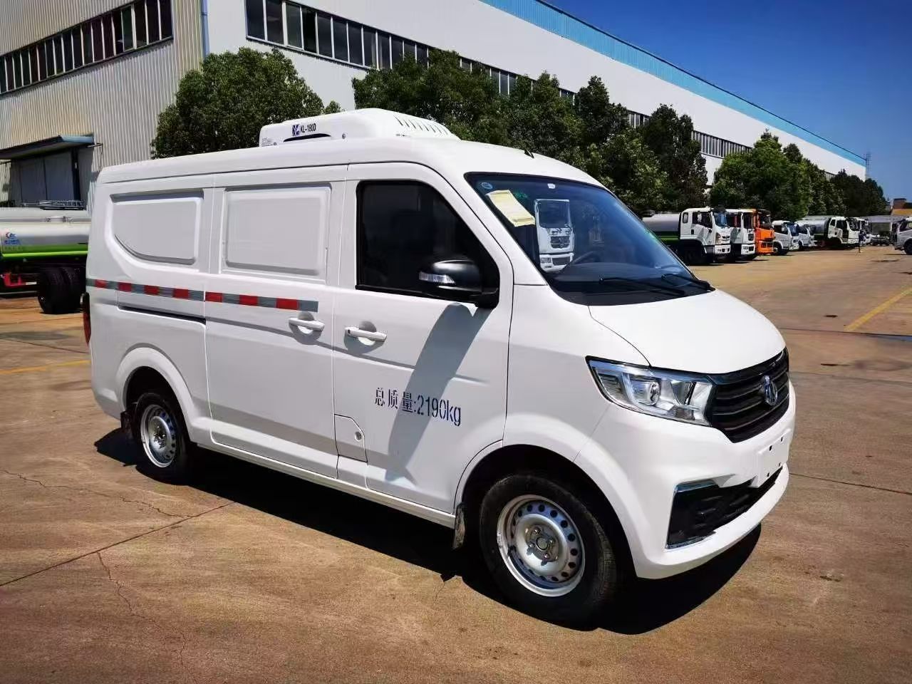 refrigerator freezer truck