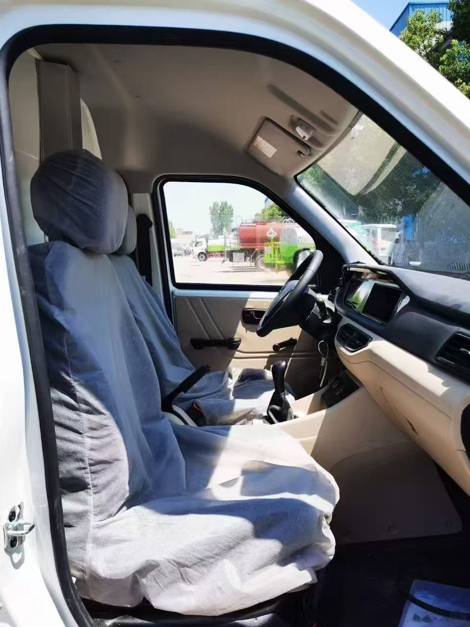 refrigerator freezer truck