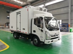 Refrigerator truck