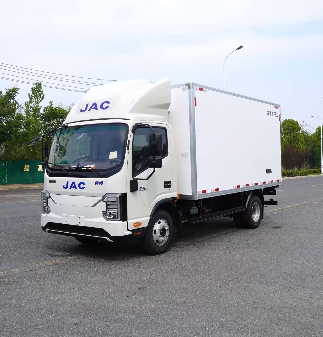 JAC Shuailing ES9 4.2-Meter Pure Electric Refrigerated Truck (FRC Cold Chain Special Light Truck)