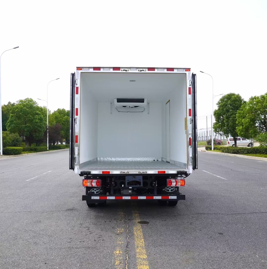 JAC Shuailing ES9 4.2-Meter Pure Electric Refrigerated Truck (FRC Cold Chain Special Light Truck)
