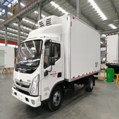 Refrigerator truck