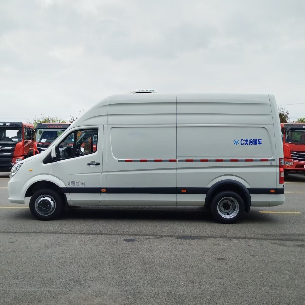 Foton cold chain refrigerated truck, ice cream mobile truck