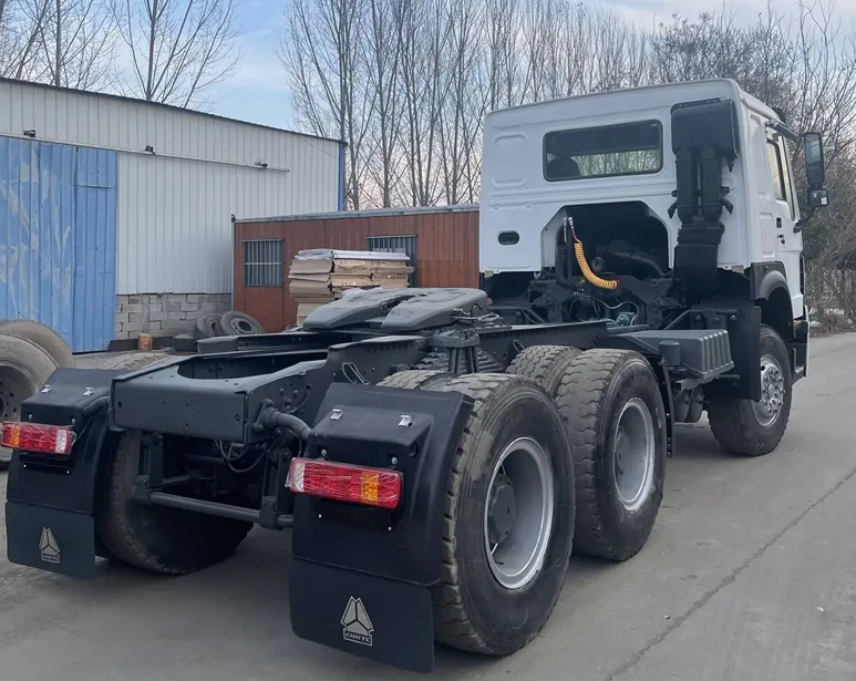 6X4 Tractor Truck