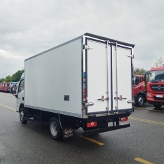 SAIC Yuejin Xiaofuxing S80 Blue Plate Refrigerated Truck