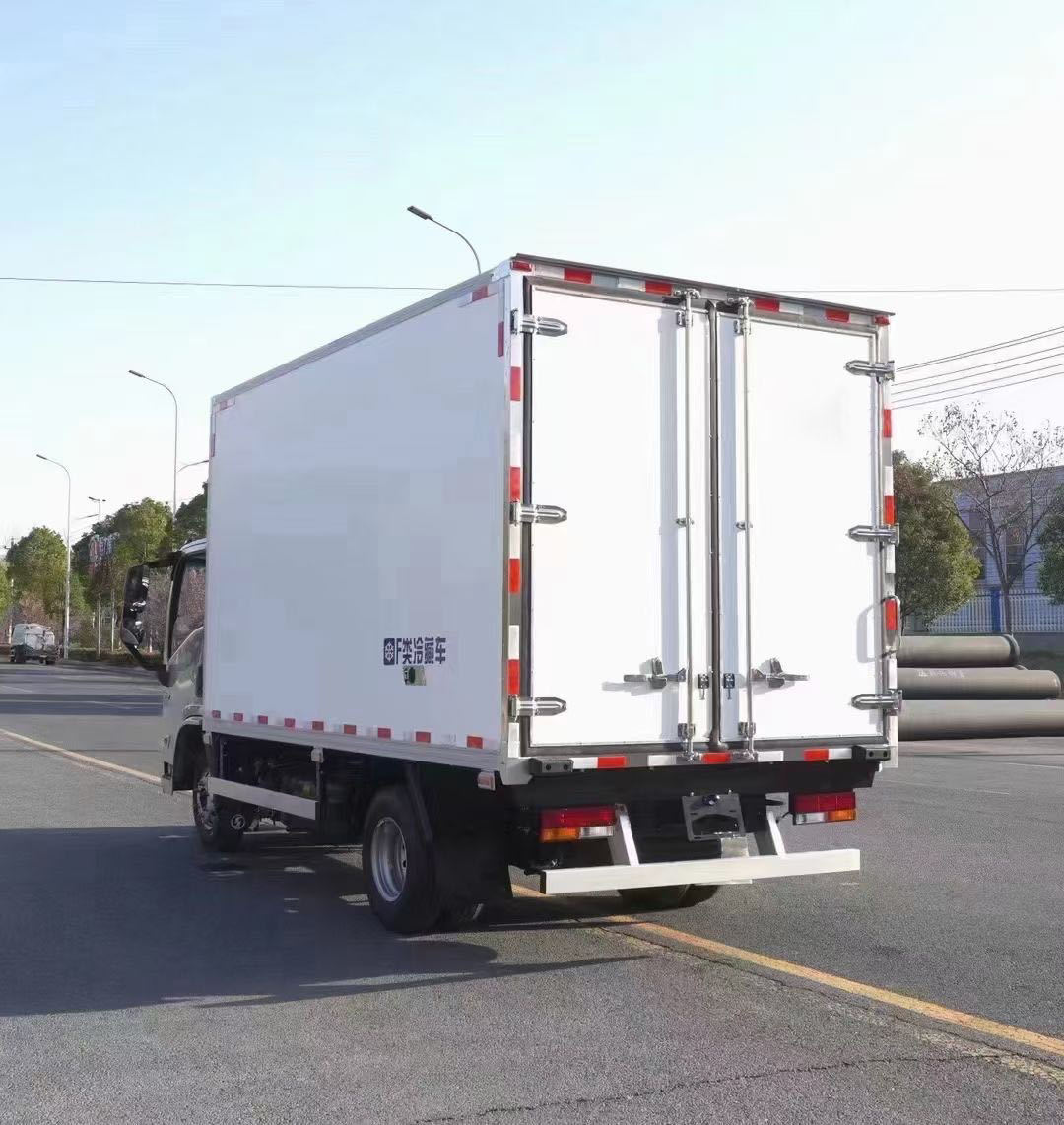 Shaanxi Automobile Light Truck Delong K1 4.2-meter Refrigerated Truck