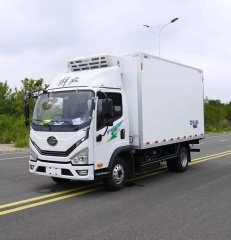 Refrigerator truck