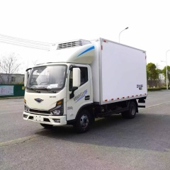 Refrigerator truck