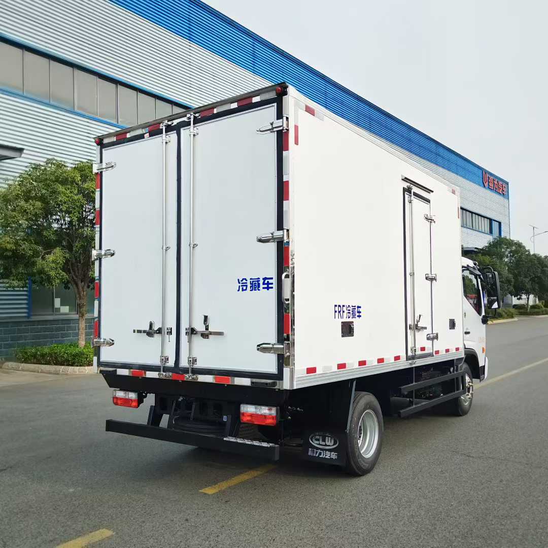 DFL  4.2-meter Blue Plate National VI Cold Chain Insulated Box Refrigerated Truck