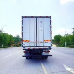 SINOTRUK SITRAK Refrigerated Truck (Pink) engine horsepower345hp emission standard Euro 6 maximum speed89Km/h