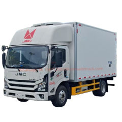 4.2m JMC New Kaiyun Wide-cab  Refrigerated Truck  engine horsepower164hp  payload capacity1095kg