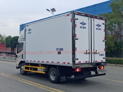 4.2m JMC New Kaiyun Wide-cab  Refrigerated Truck  engine horsepower164hp  payload capacity1095kg